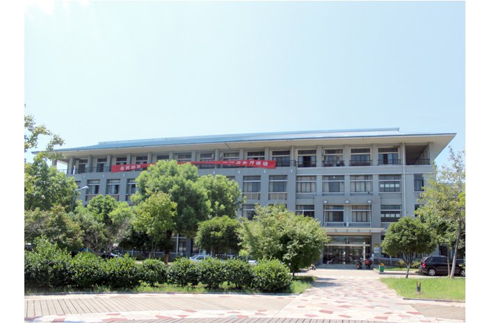 湖北中医学院教学综合楼